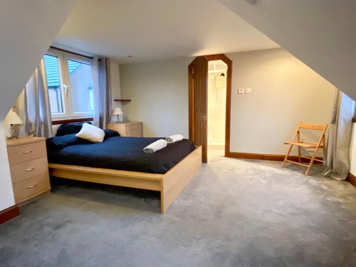Cosy Cottage With Free Parking Close To Airport 에든버러 외부 사진